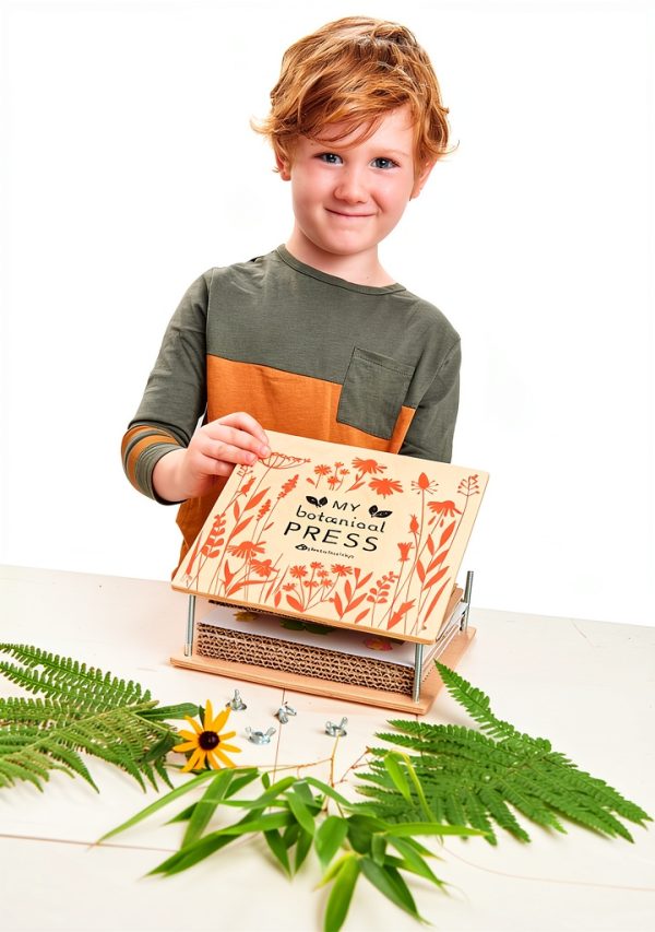 Botanical Press Tender Leaf Toys Wood Kids Kit-4